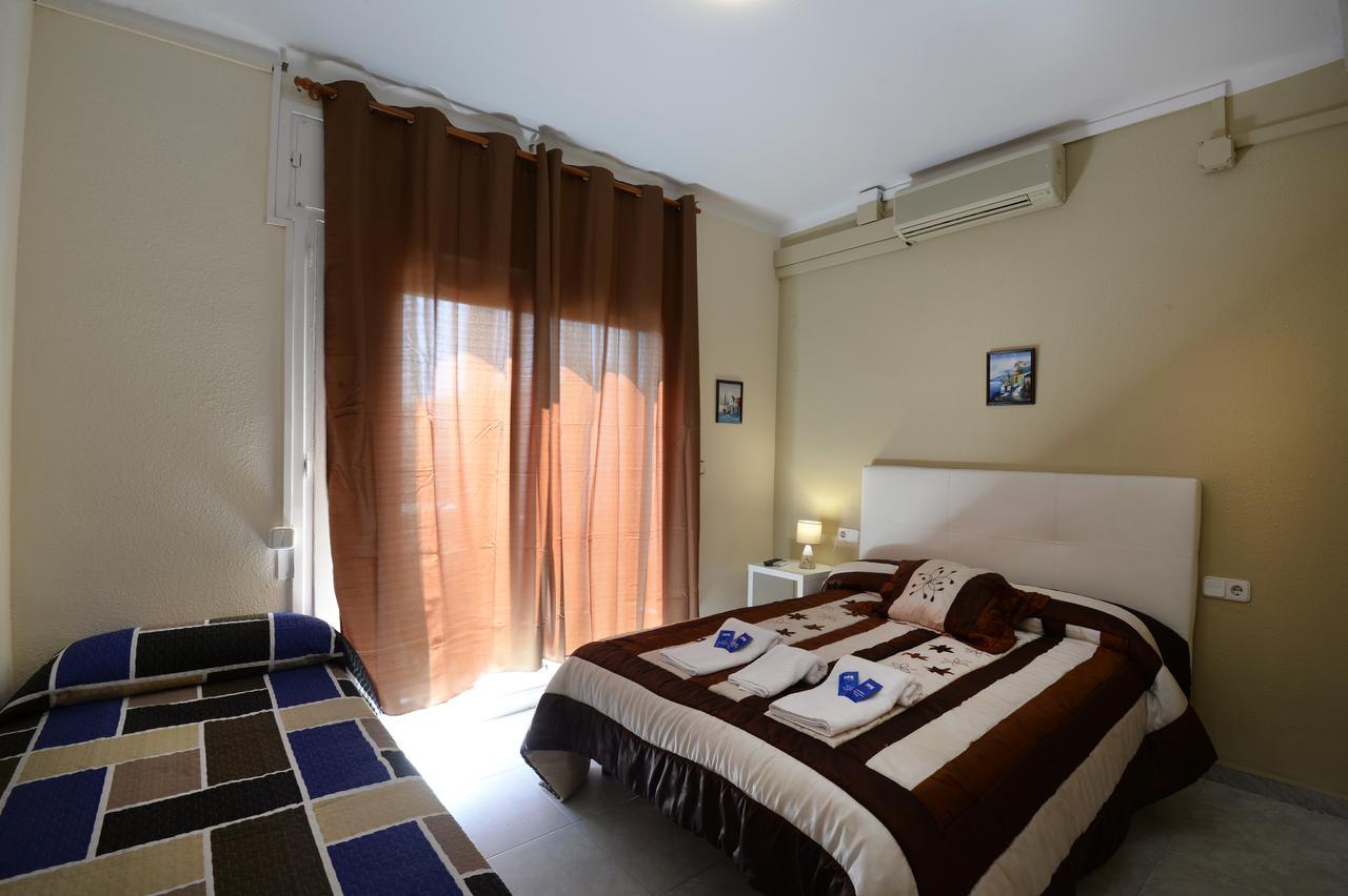 Hotel Beach Playa Castelldefels Exterior photo